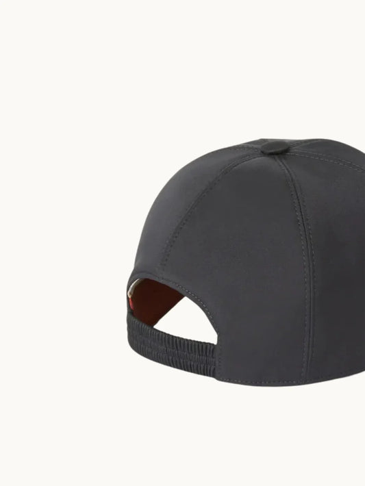 Loro P. Black Cap