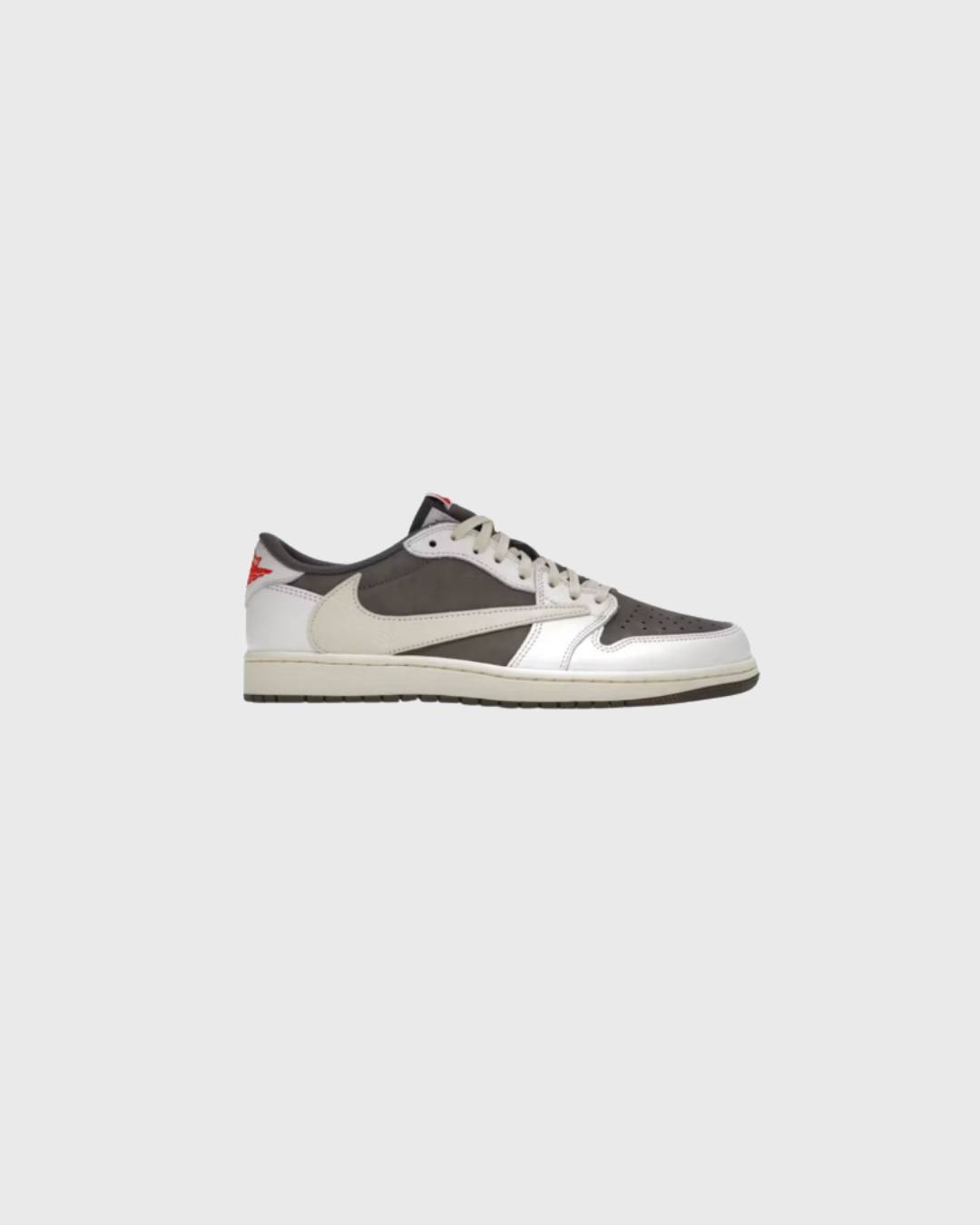 Reverse Low Sneaker