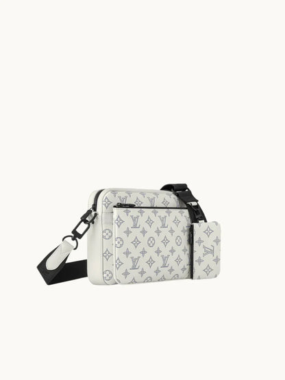 Trio Messenger Bag