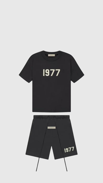 1977 Set – OFF Black